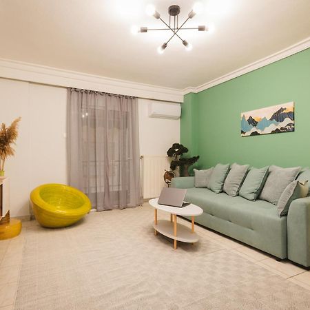 Stylish Apt W Jacuzzi, 5 Min To White Tower Thessaloniki Exterior photo